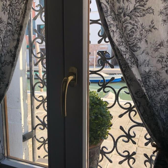 Ca' Dell'Angelo Apartment Венеция Екстериор снимка